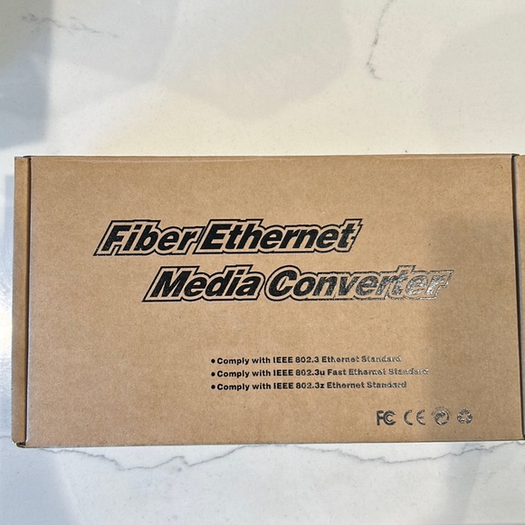 Fiber Ethernet Media Converter - Picture 2 of 5